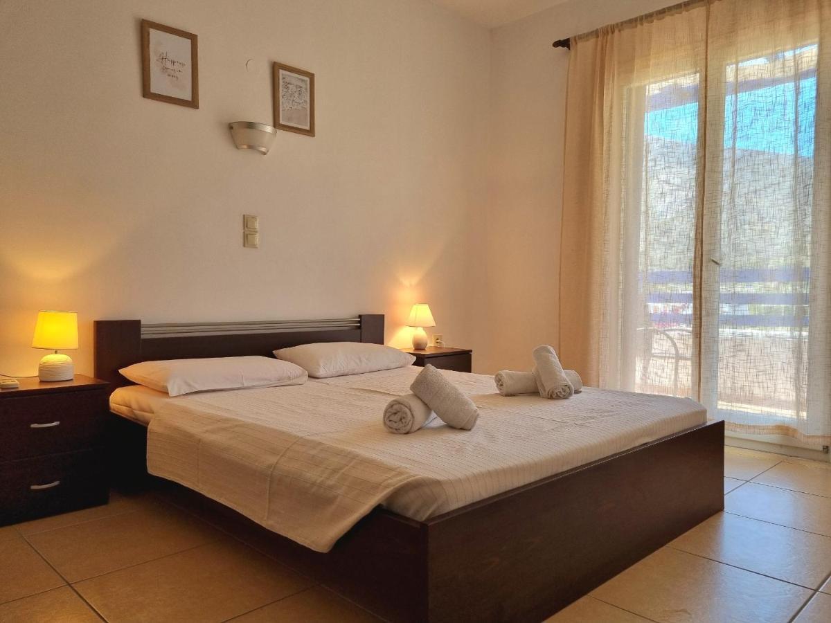 Zafeiris Apartments Livadia  Exterior foto