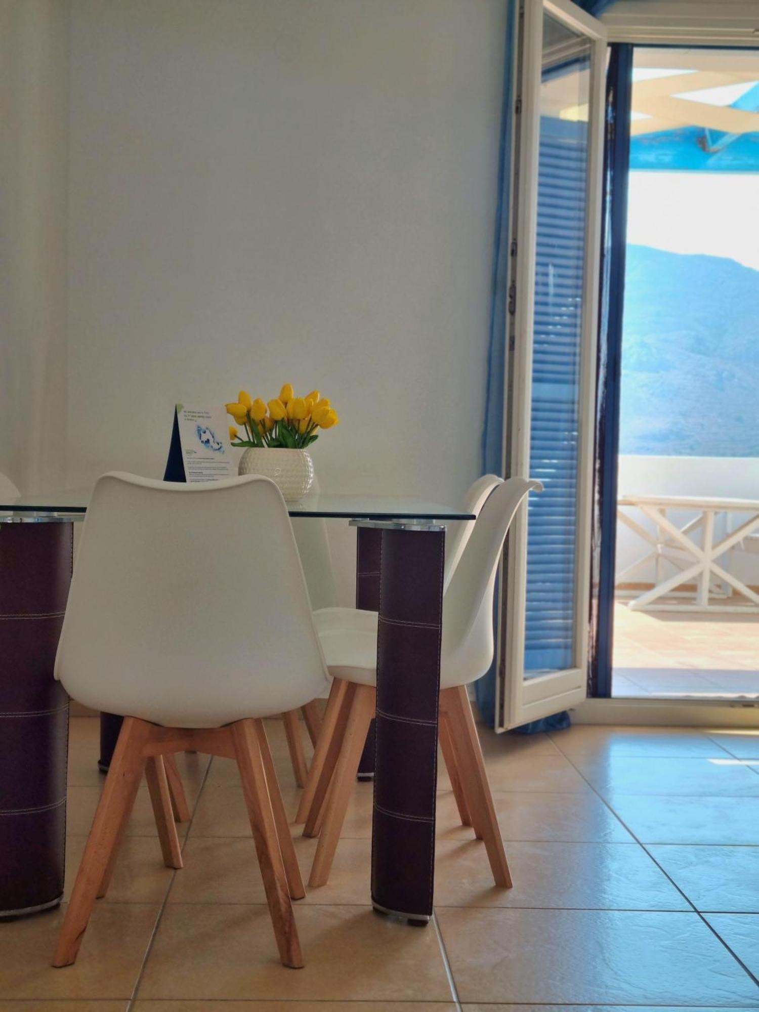 Zafeiris Apartments Livadia  Cameră foto